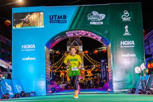 BIB: 50199
                            <button type="button" onclick="openModal(21811829)" class="btn btn-primary btn-sm float-right btn-popup" data-toggle="modal" data-target=".modal-high-quality">
                        <i class="fas fa-shopping-cart"></i> Add to Cart
                    </button>
                                            <button type="button" onclick="isThisMe(21811829, true)" class="btn btn-success btn-sm float-right btn-popup btn-isme hidden" data-toggle="tooltip" data-placement="bottom" title="นี่คือรูปของคุณใช่ไหม คลิกที่นี่เพื่อเอาเข้าอัลบั้ม">
                        <i class="fas fa-plus"></i> Add to album
                    </button>
                    <button type="button" onclick="isThisMe(21811829, false)" class="btn btn-warning btn-sm float-right btn-popup btn-isnotme hidden">
                        <i class="fas fa-ban"></i> Remove from album
                    </button>